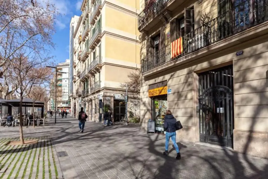 Passeig Sant Joan Apartment Barcelona